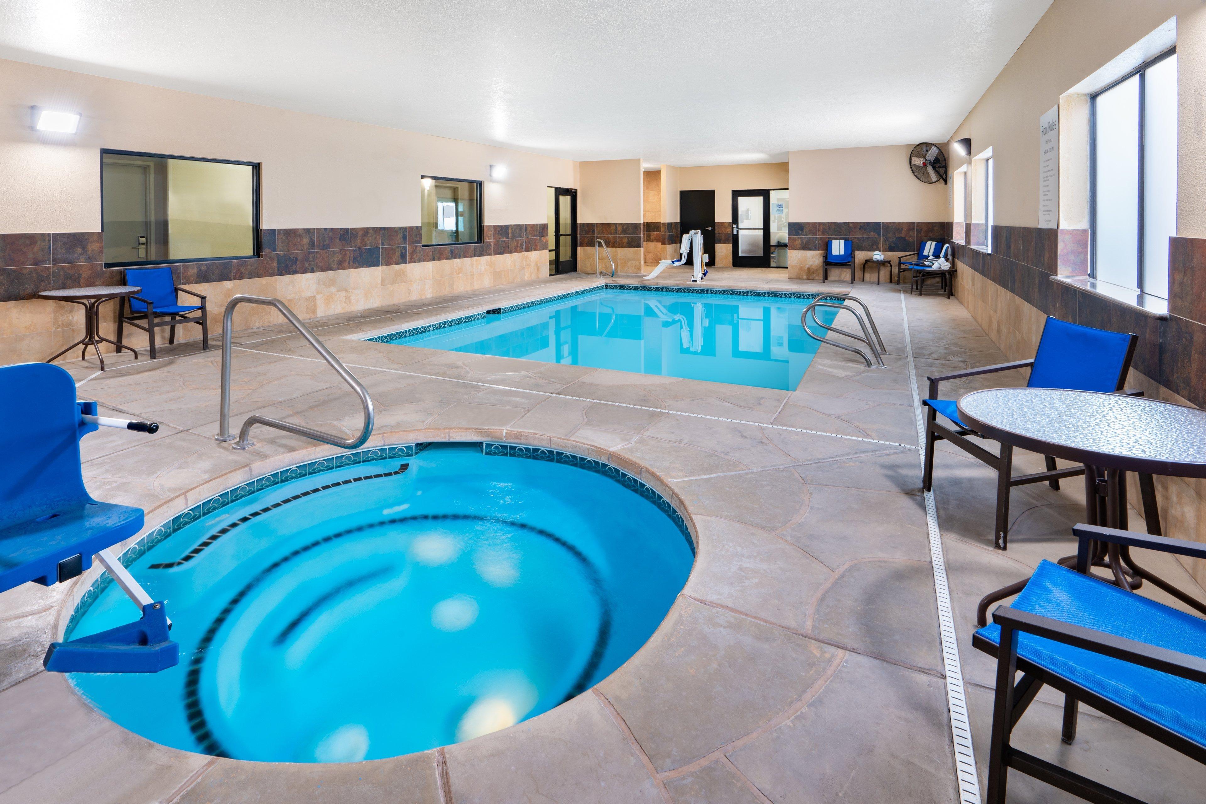 Holiday Inn Express Hotel & Suites Albuquerque - North Balloon Fiesta Park By Ihg Dış mekan fotoğraf